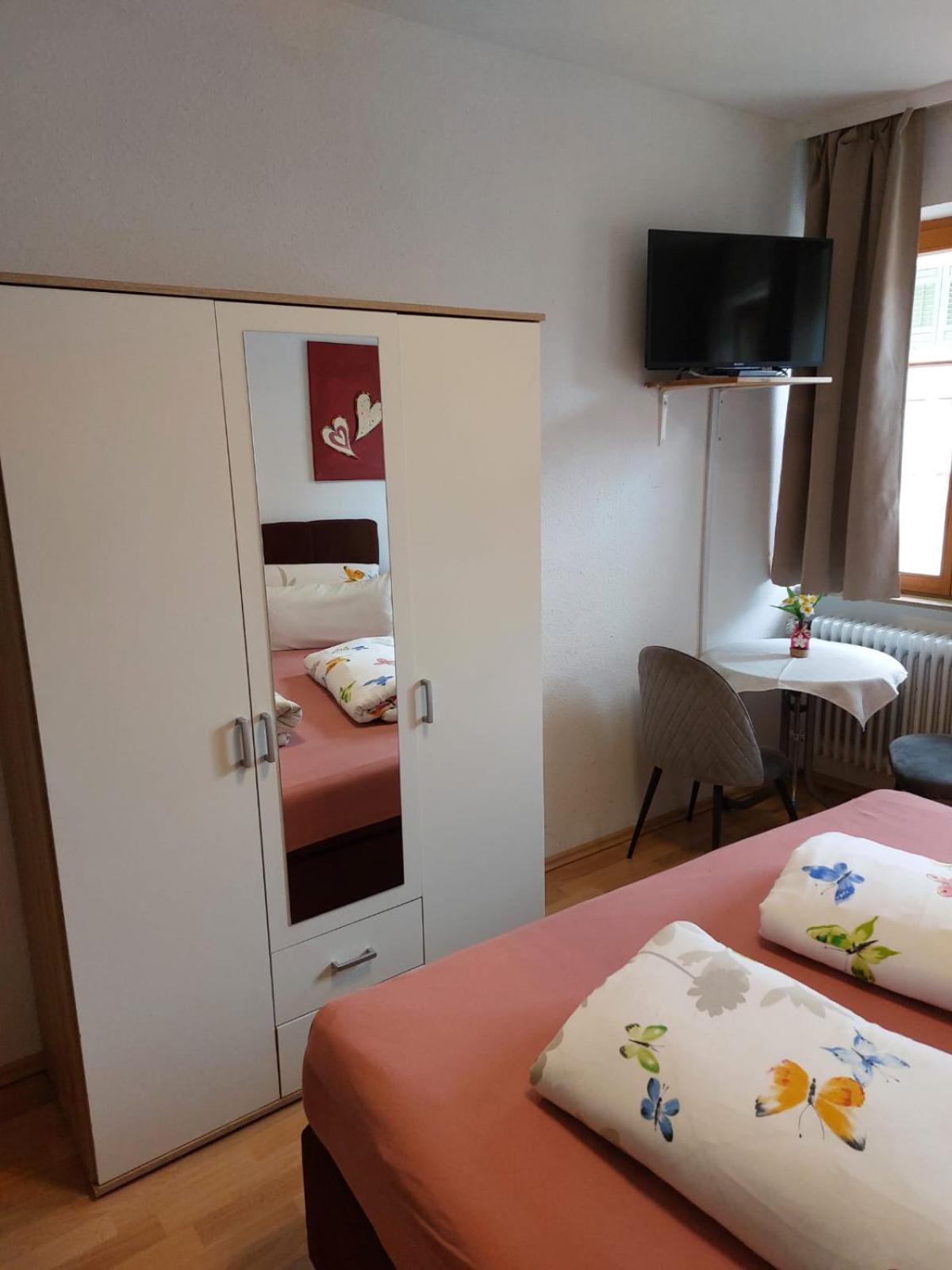 Schwabenstuben Doppelzimmer メーアスブルク エクステリア 写真